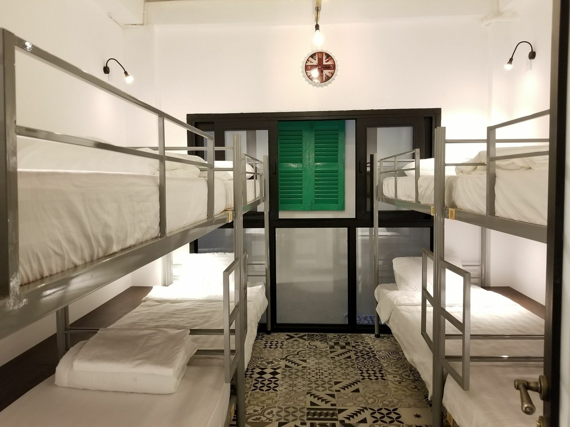 Timemark Travel Homestay & Hostel Thành Pho Ho Chí Minh Esterno foto